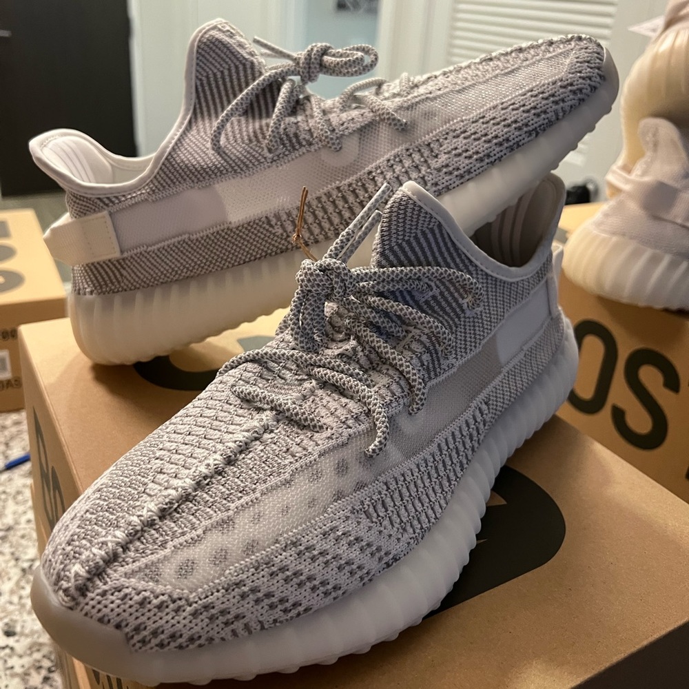 Brand new Yeezy 350’s in static